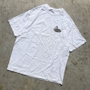 IZOD Mens Oahu 1937 Lanikai Beach Aloha Oe Graphic T-Shirt White Large